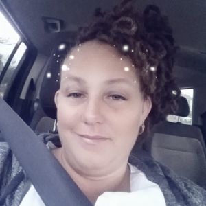 Meet your Posher, Melisa